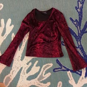 SALE Guess vintage small polyester n spandex purple leopard type. Pattern shirt